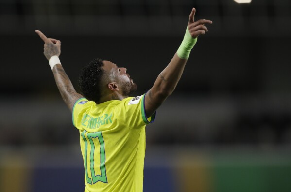 Neymar breaks Pele s Brazil goal scoring record in 5 1 win in